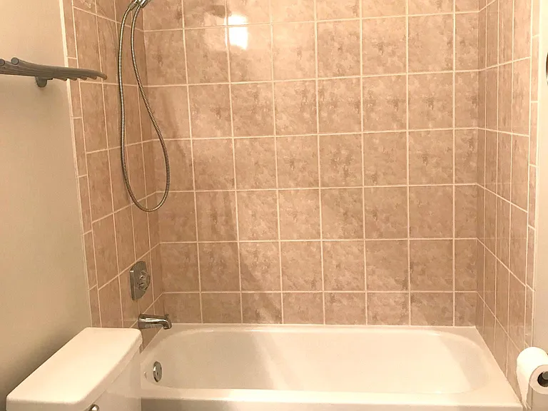 2nd Full Bathroom