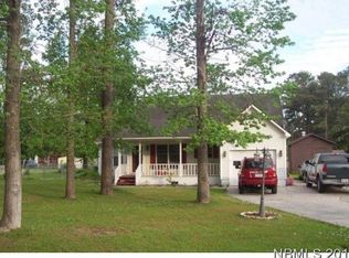 313 Hoke St, New Bern, NC 28560