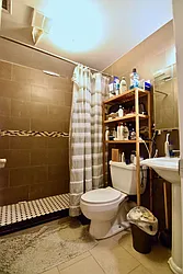 Rented by Safdie Realty Group