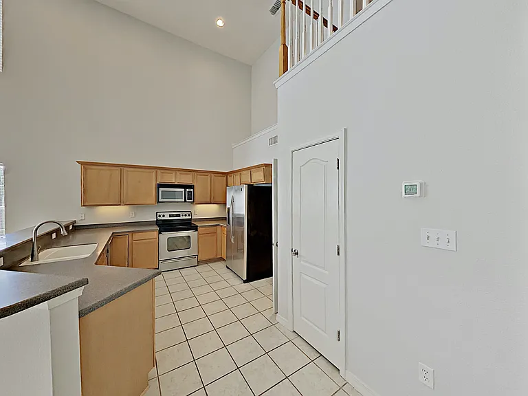 113 Red Maple Ct — Photo 6