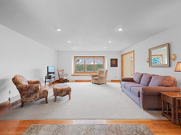 5th image of 2767 Englewood Rd