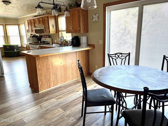 5th image of 5141 Sumter Cir
