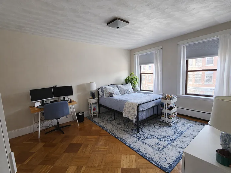30 Claflin Rd #2 — Photo 4