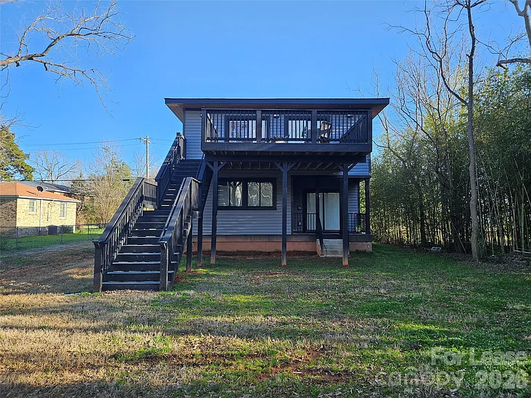 1002 Crawford Rd — Photo 14