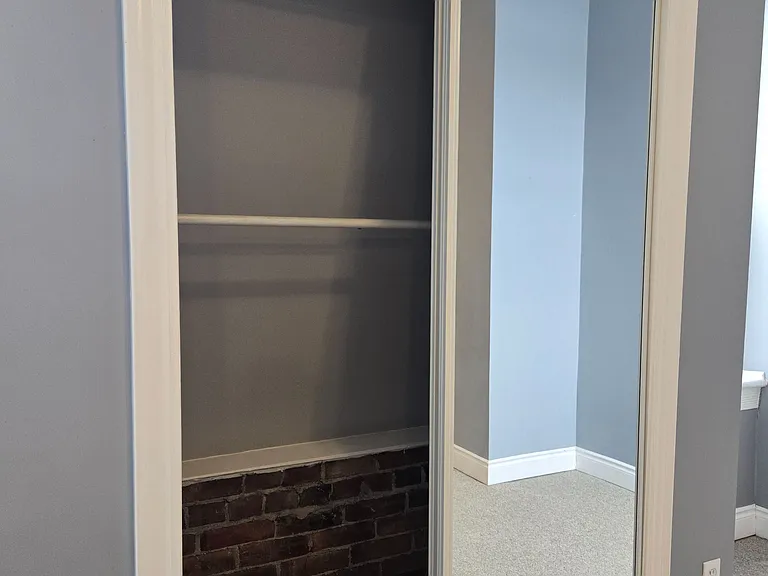 54 King St E #208 — Photo 10