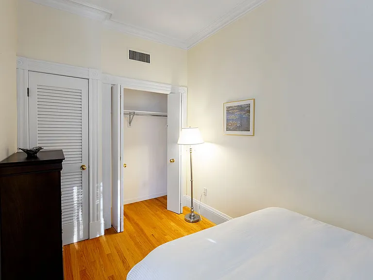394 Commonwealth Ave #3C — Photo 17
