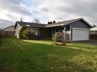 840 Sugarberry Ln, Lebanon, OR 97355