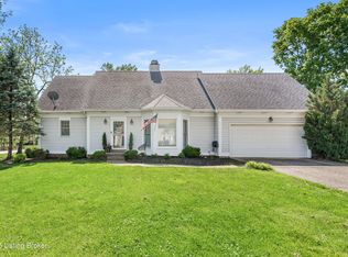 323 Wood Rd, Lyndon, KY 40222