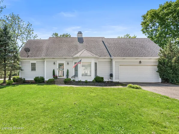 323 Wood Rd, Lyndon, KY 40222