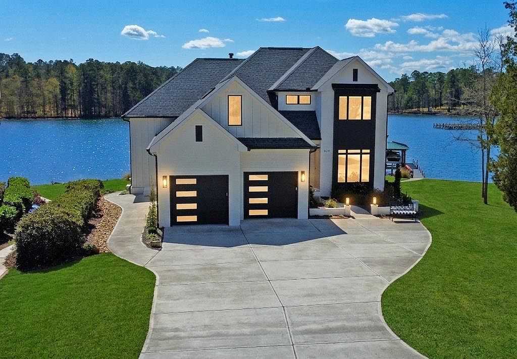524 Grand Harbor Blvd