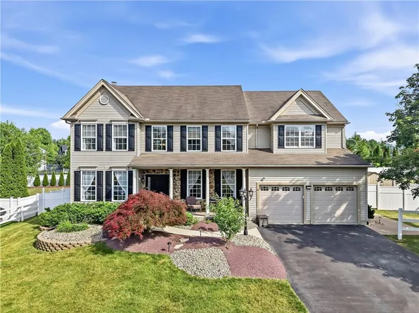 205 Timothy Trl N, Easton, PA 18040