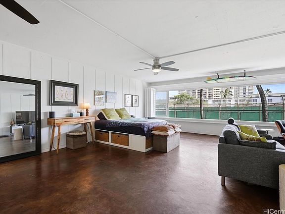 2nd image of 2895 Kalakaua Ave APT 207