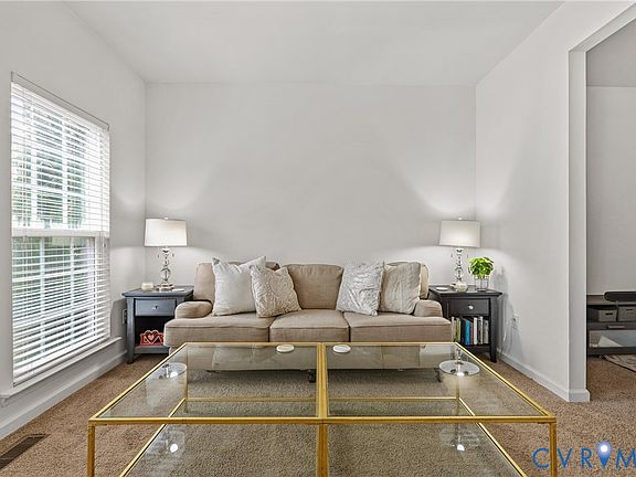 4th image of 6001 Regal Crest Dr