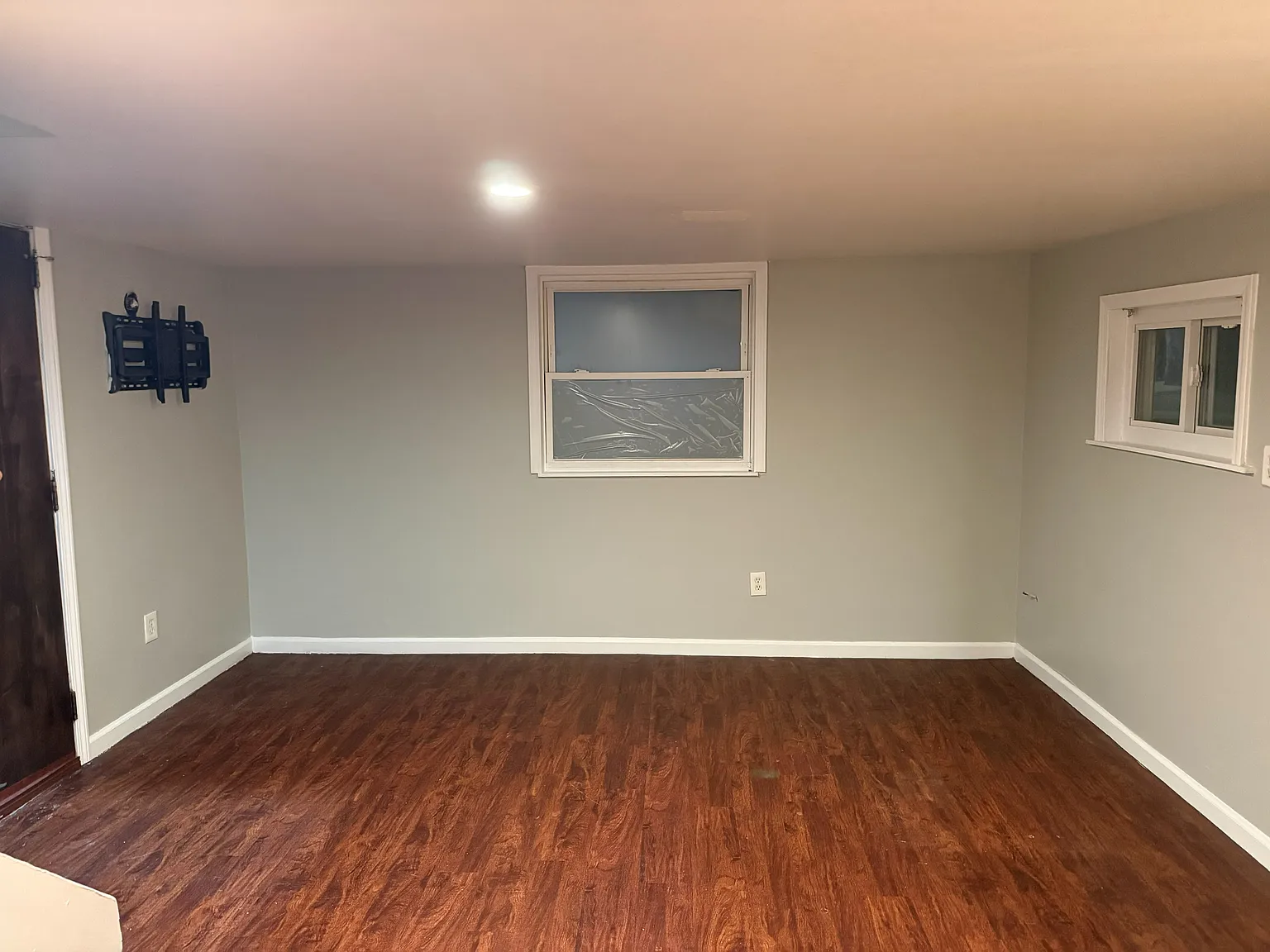 1 bed, 946 sqft, $900 — Photo 4