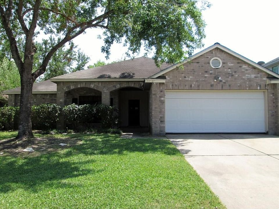 1st image of 22507 Kenlake Dr