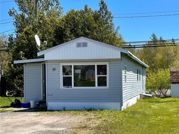 15 Hedgeview Dr, Fredericton, NB E3B 6R6