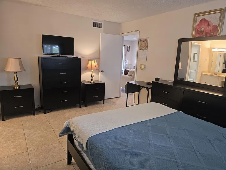 177 Lake Dora Dr — Photo 15