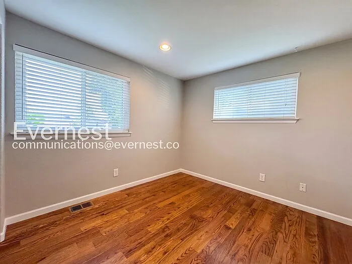 4220 S Inca St — Photo 16