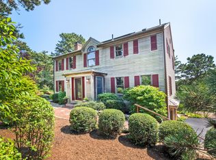 31 Bayberry Ave, Provincetown, MA 02657
