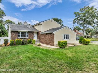 225 Genoa Avenue, Toms River, NJ 08753