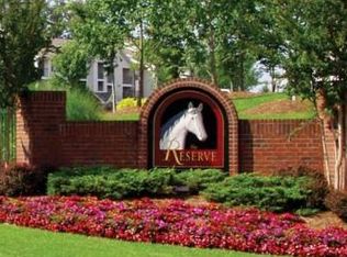 8709 Hopemont Way APT 213, Knoxville, TN 37923