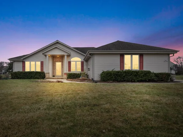 N67W13397 Roman COURT, Menomonee Falls, WI 53051