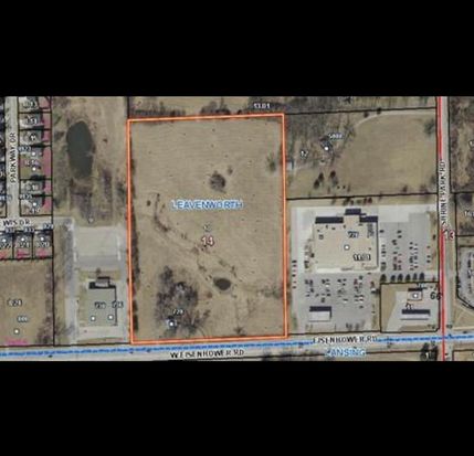 728 Eisenhower Rd, Leavenworth, KS 66048