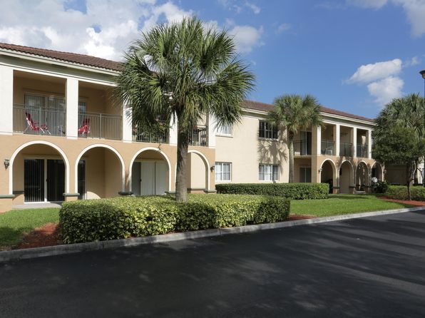 2436 Centergate Dr #2343402