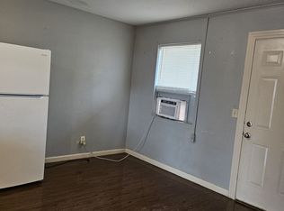 301 S High St #E, Poplarville, MS 39470