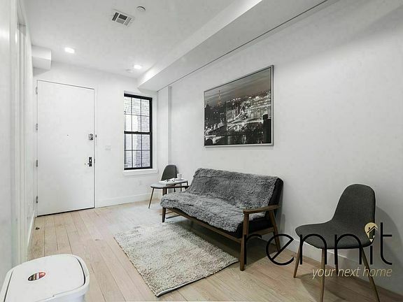 3rd image of 1319 Bedford Ave #2L