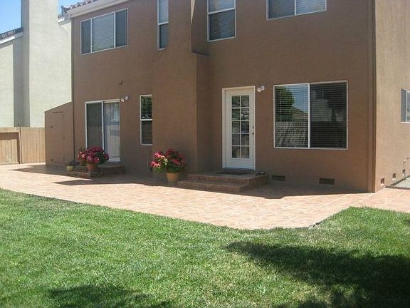 4th image of 450 Bordeaux Pl
