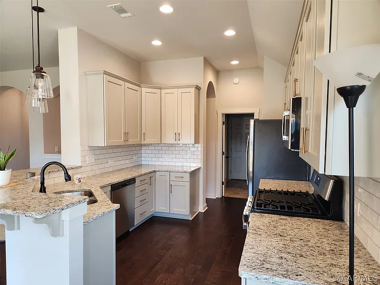 292 Hedgefield Dr — Photo 17