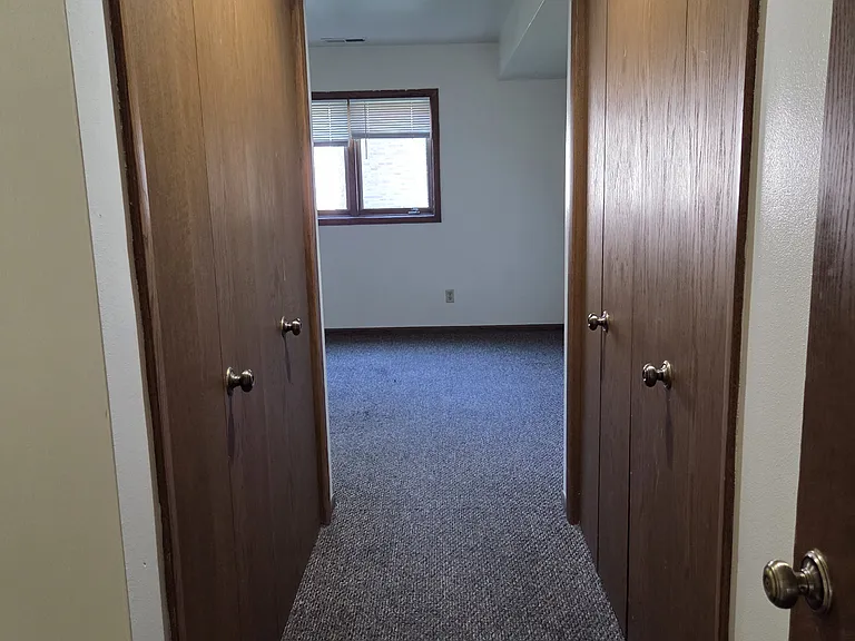 12881 W Hampton Ave — Photo 9