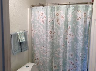 775 Gradelle Ave APT C, Fairbanks, AK 99709