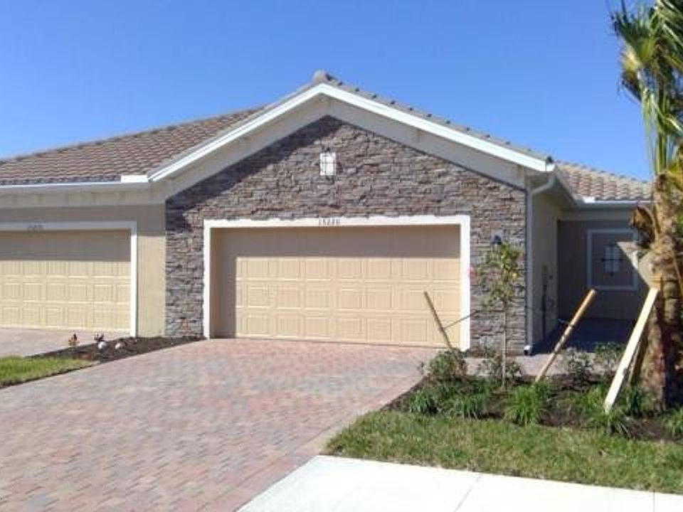 1st image of 15220 Cortona Way