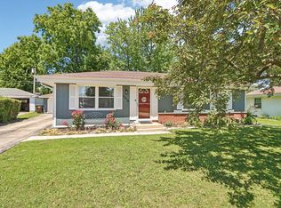 2616 Iris Ct, Racine, WI 53402
