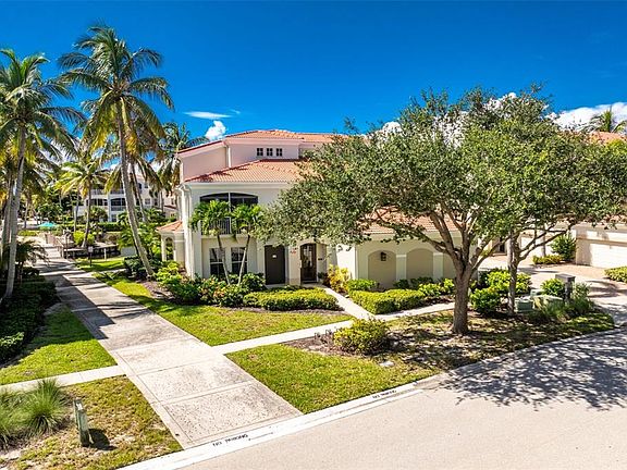 3rd image of 3444 SUNSET KEY CIRCLE #102
