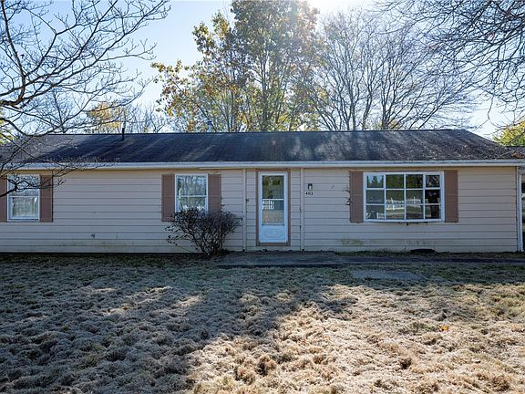 2nd image of 4102 Harlansburg Rd