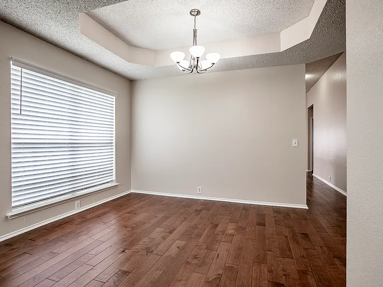 206 Meredith Ct — Photo 18