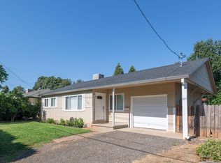 1106 A St, Redding, CA 96002