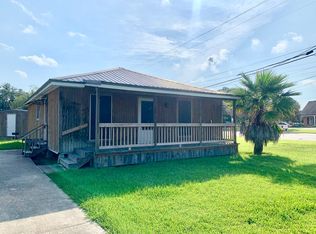 100 Canebroke Ln, Lafayette, LA 70508