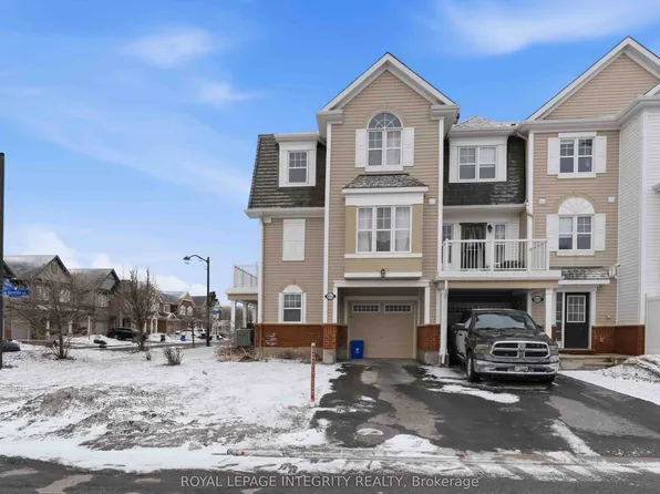 425 Gerardia Ln, Ottawa, ON K4A 1C6