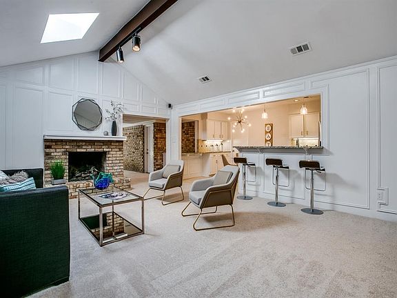 3rd image of 2712 S Hillbrier Cir