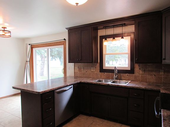 5th image of 2781 Tulip Ct
