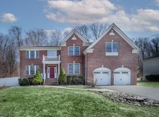 12 Red Maple Ln, Flanders, NJ 07836