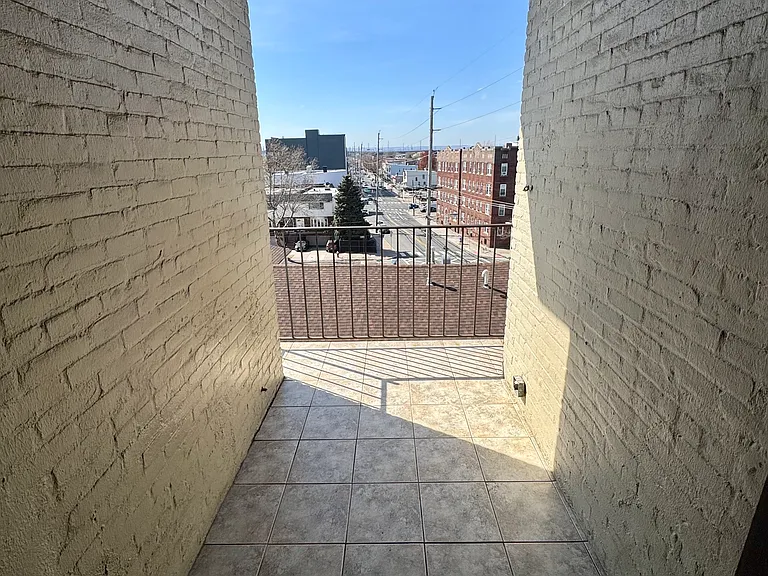43-49 Van Wagenen Ave #3D — Photo 15