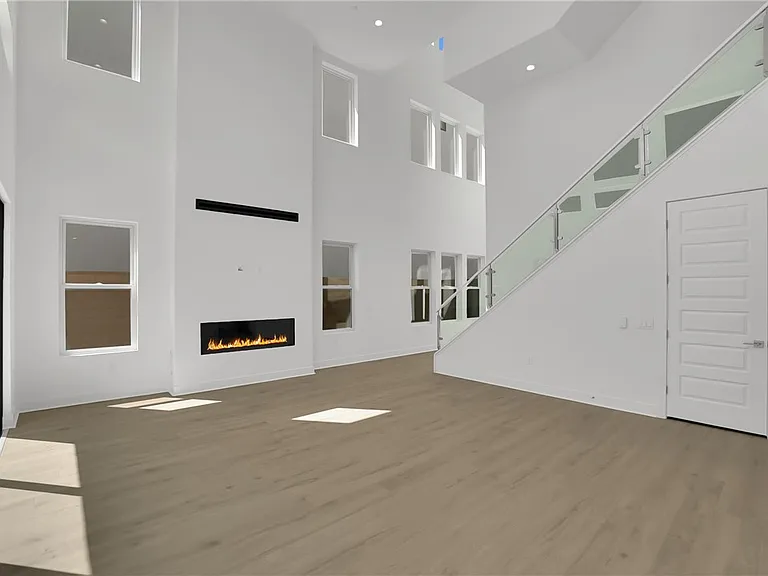168 Creation St — Photo 8
