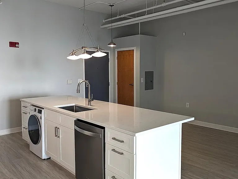 The Sidway Apartments & Lofts — Photo 16