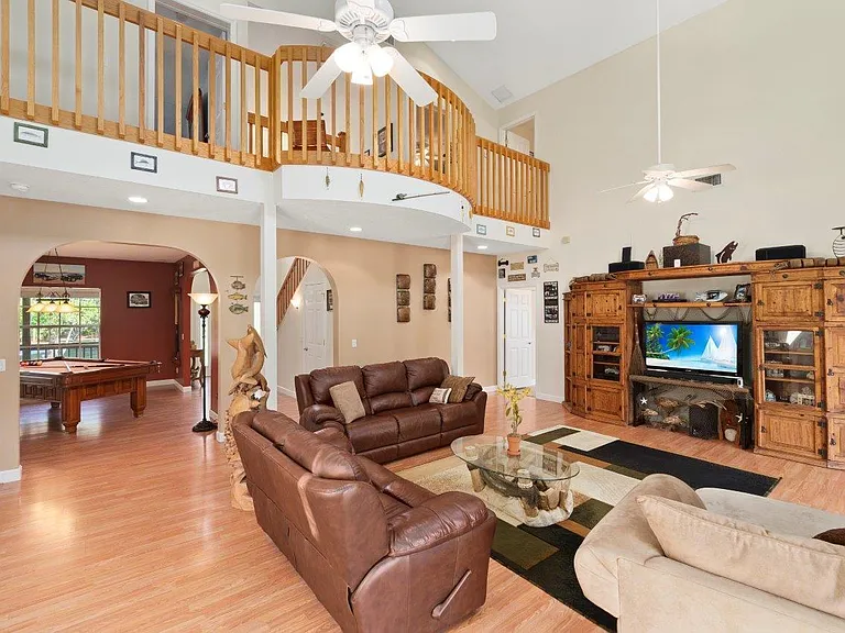 405 SE Salerno Rd — Photo 13