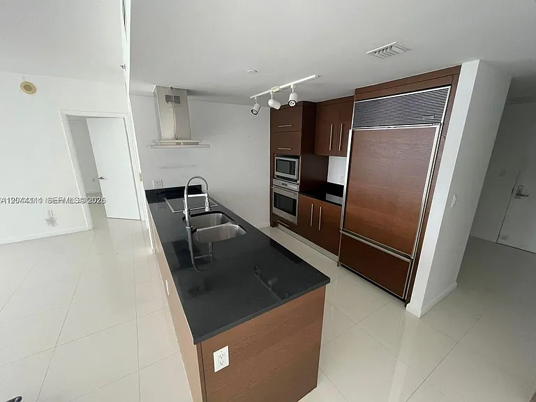 495 Brickell Ave #4804 — Photo 6